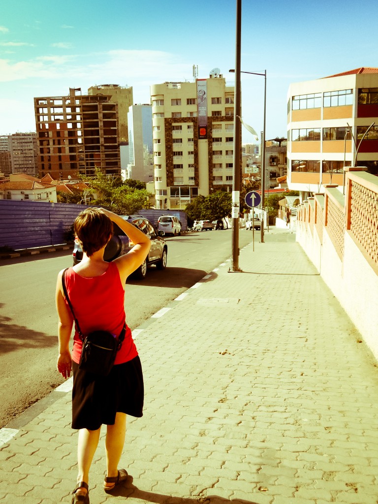 Strolling down into the heart of Luanda